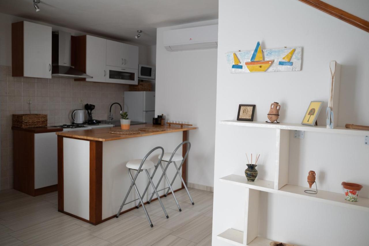 Apartman Milutin Vrsi Exterior foto
